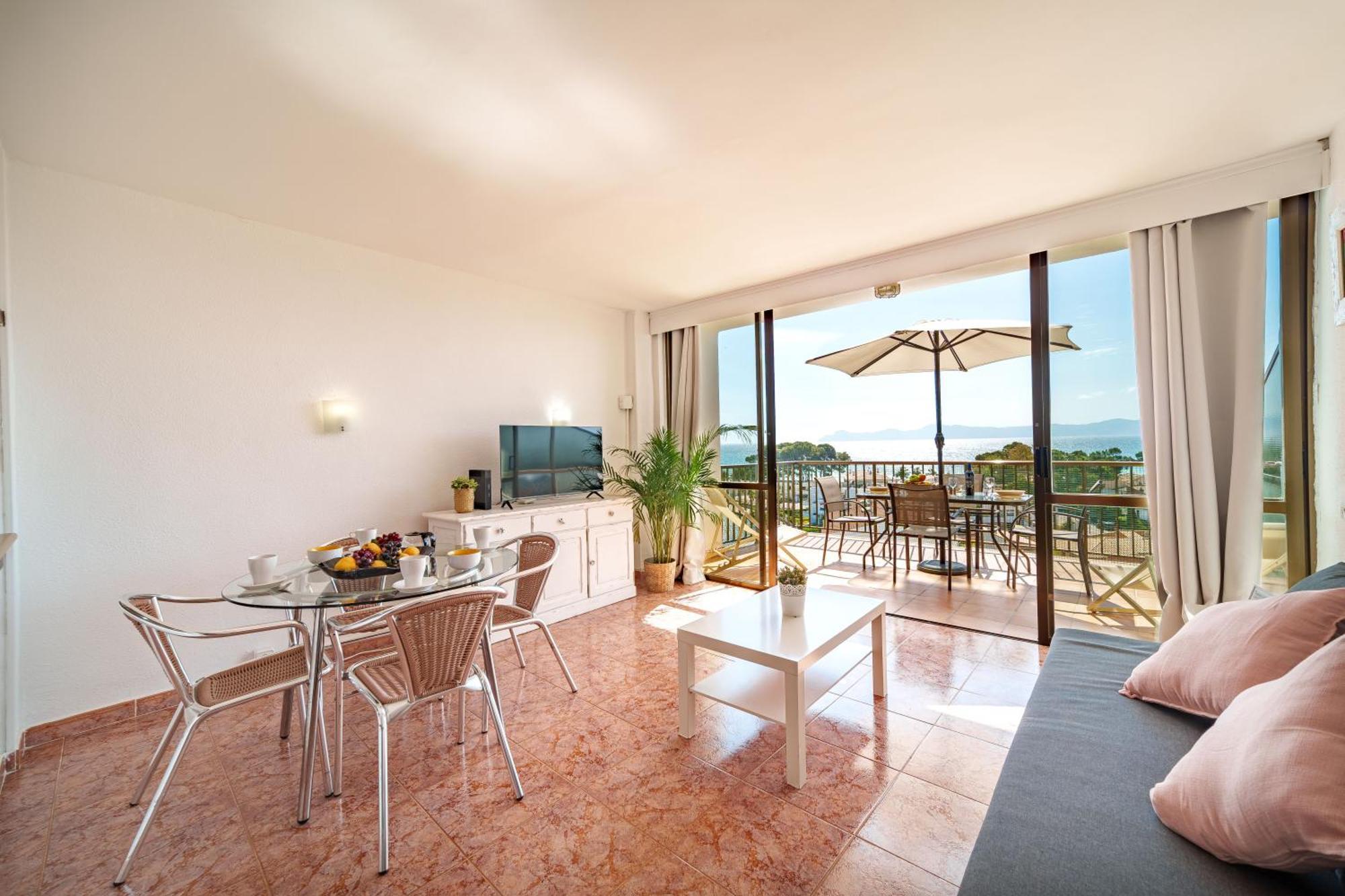 Apartment The Shell Ii, Beach Views And Pool Alcúdia Exterior foto